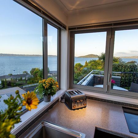 Rotorua Serenity Lakeview Retreat Exterior foto