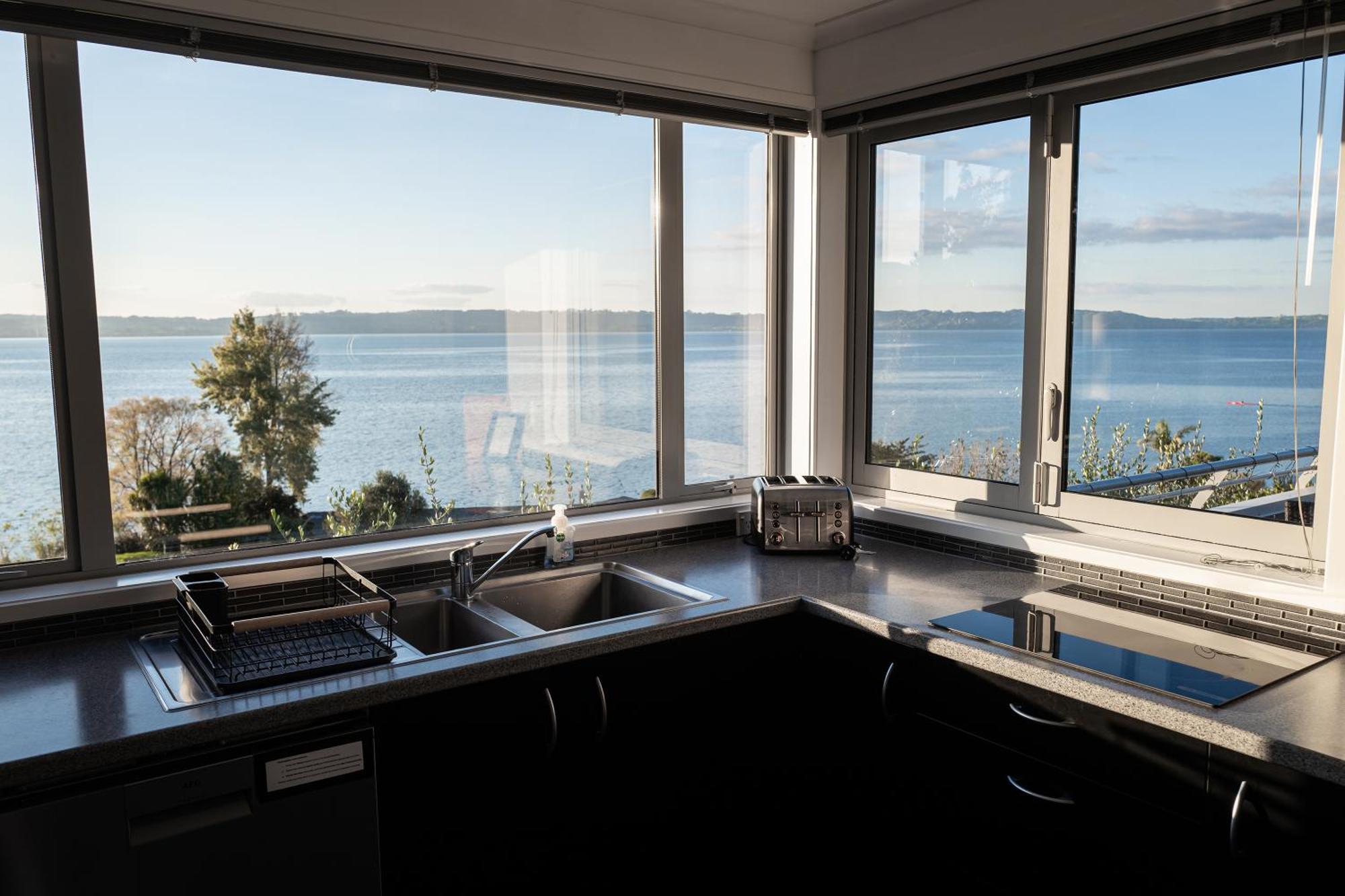 Rotorua Serenity Lakeview Retreat Exterior foto
